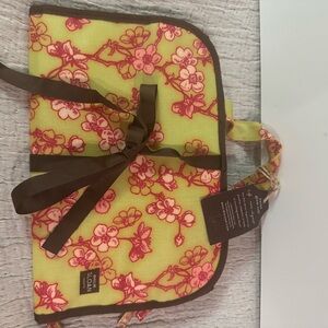 Emilie Sloan Pink and Green Floral Cosmetic Paige Roller Bag with Hanger